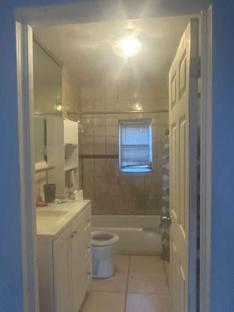 1012 18th Street, West Palm Beach, FL 33407 photo 2