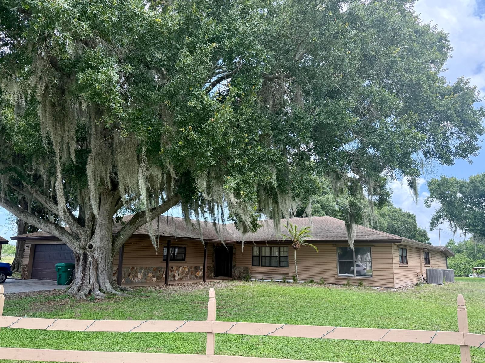 1631 SE 24th Boulevard, Okeechobee, FL 34974 photo 4