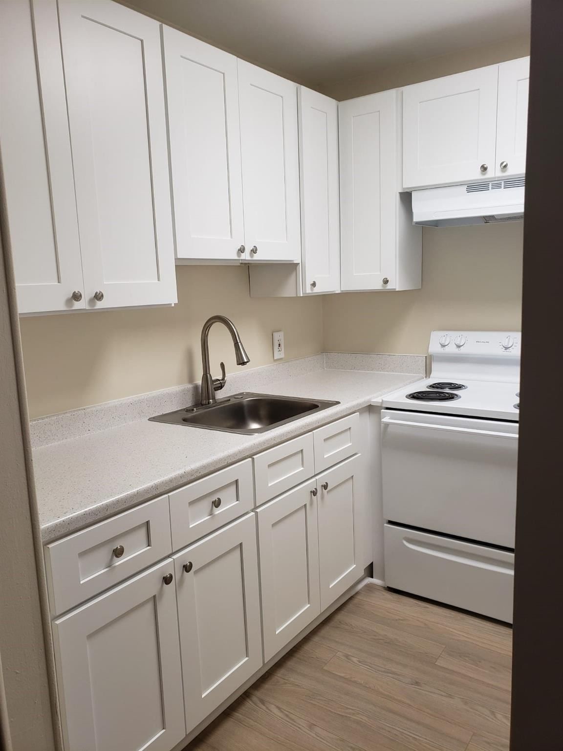 146 Canterbury #146, West Palm Beach, FL 33417 photo 3