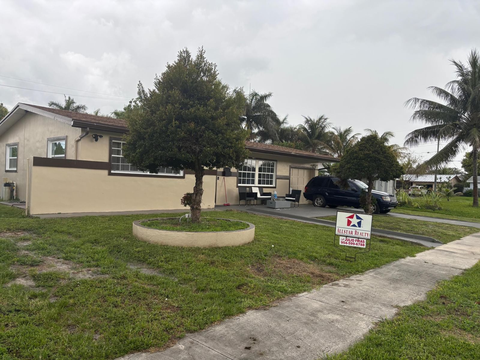 7160 NW 24th Street NW, Sunrise, FL 33313 photo 2