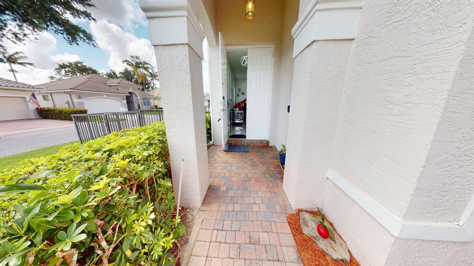 8586 White Cay, West Palm Beach, FL 33411 photo 2
