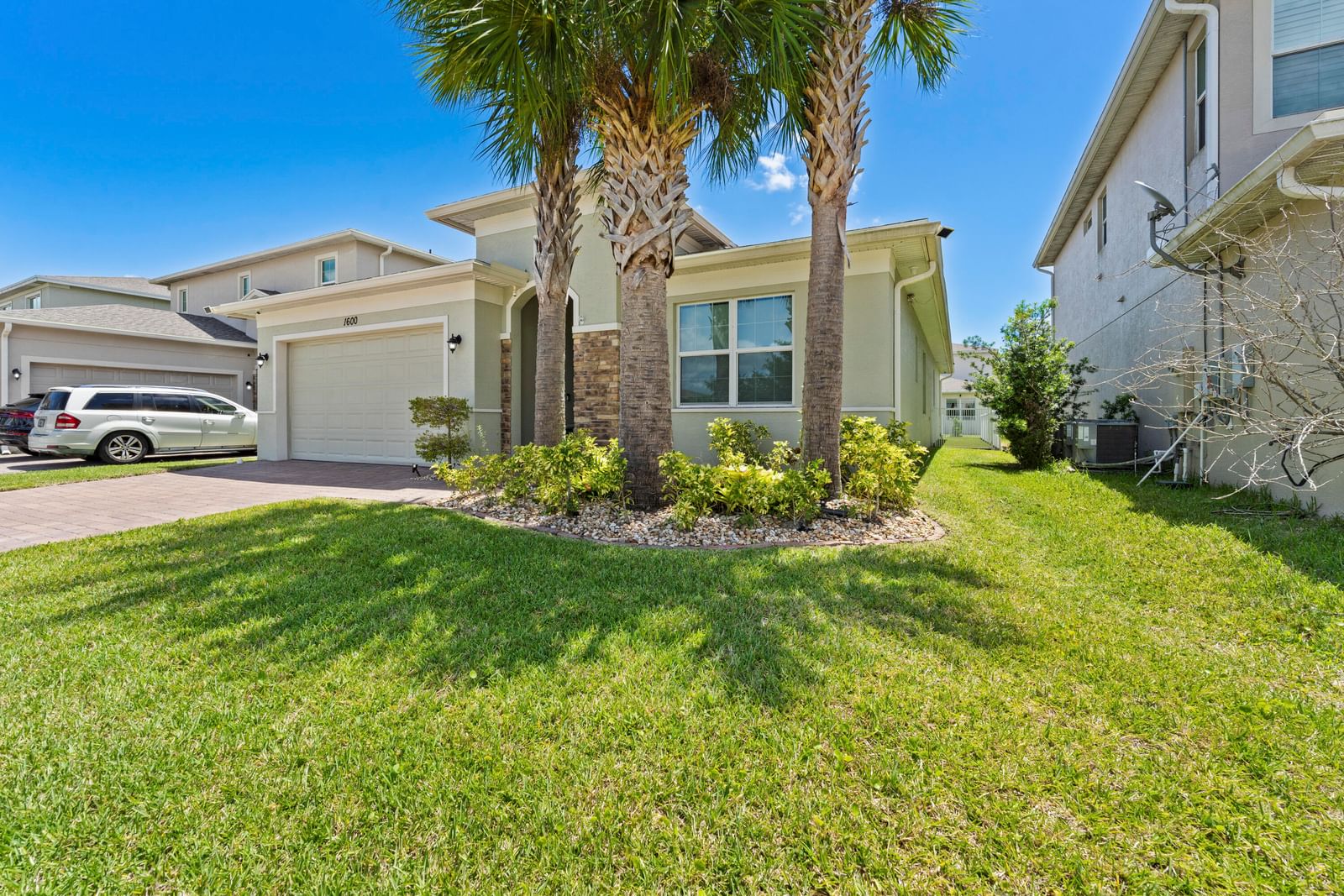 1600 NW Vivanco Street, Port St Lucie, FL 34986 photo 2