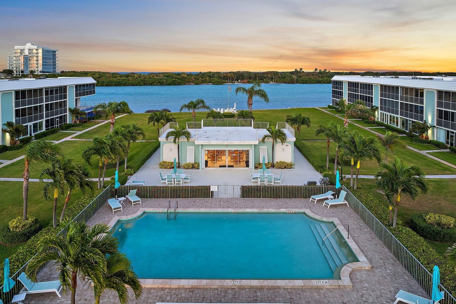 100 Waterway Road #E305, Tequesta, FL 33469 photo 3