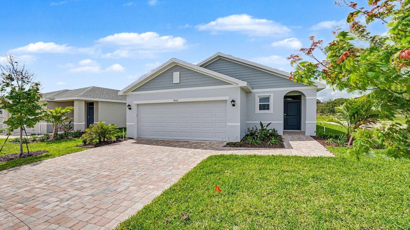 9597 Venetian Square, Vero Beach, FL 32966 photo 2