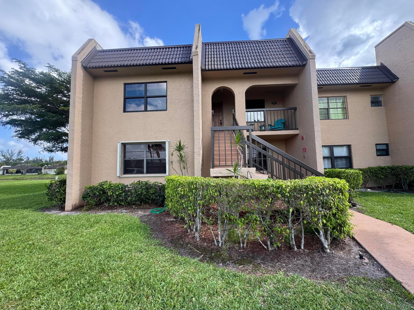 130 Lake Nancy Drive #101, West Palm Beach, FL 33411 photo 2