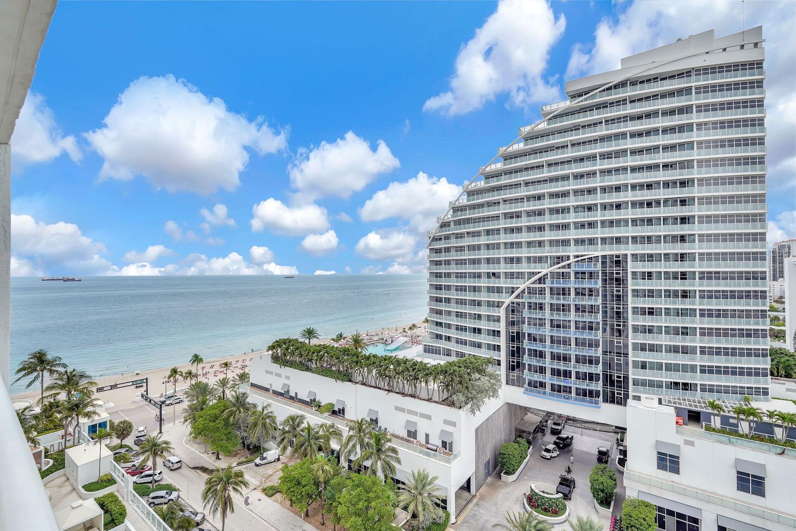 505 N Fort Lauderdale Beach Boulevard #1403, Fort Lauderdale, FL 33304 photo 2