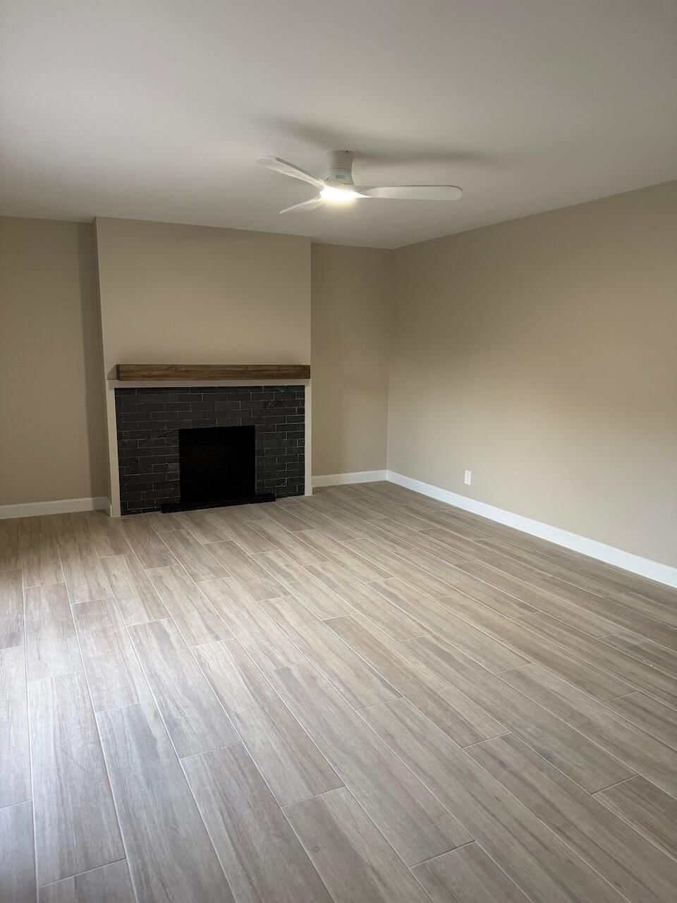 79 Lake Arbor Drive #79, Palm Springs, FL 33461 photo 2