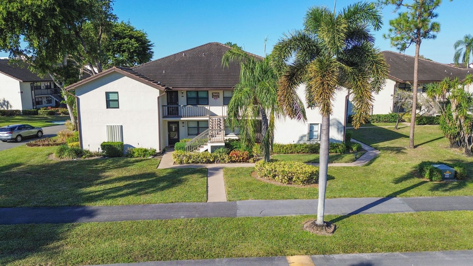 7665 Tahiti Lane #102, Lake Worth, FL 33467 photo 3