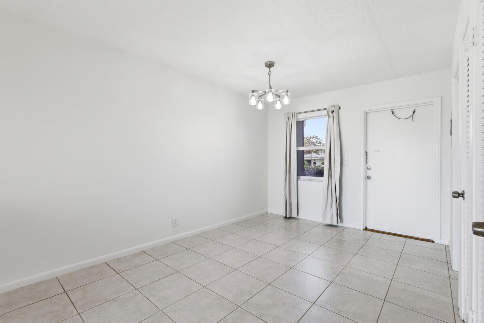 311 E Ocean Avenue #104, Lantana, FL 33462 photo 3