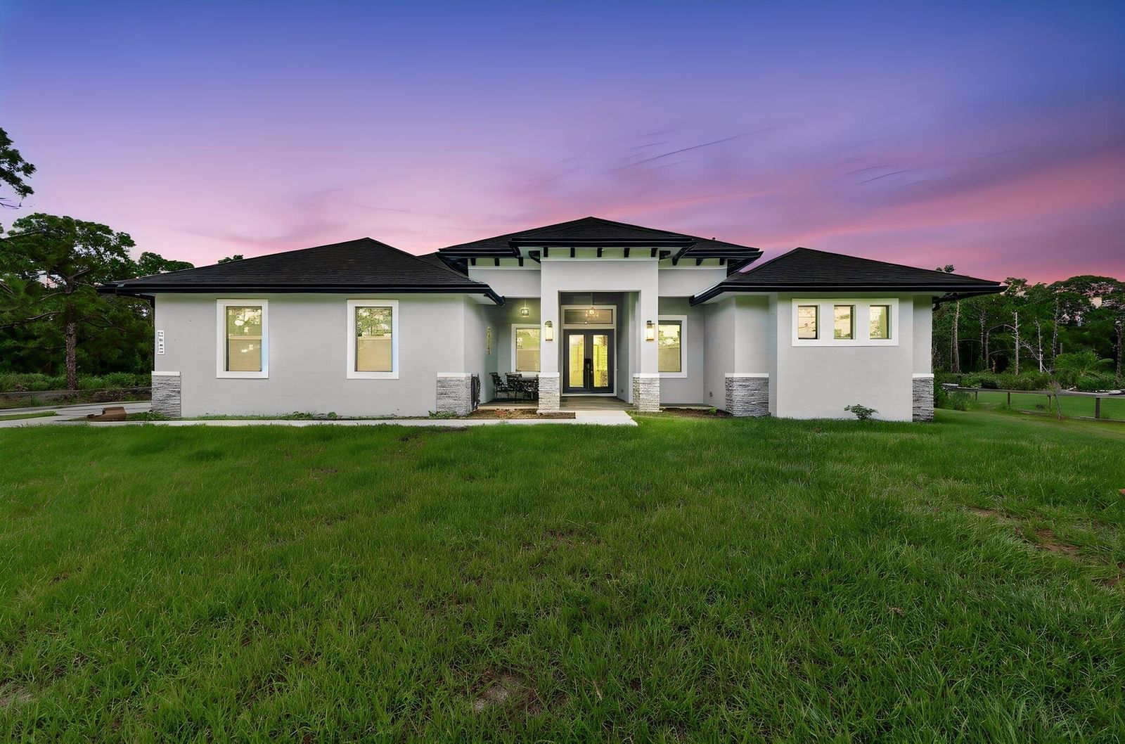 2643 Dyer Road, Fort Pierce, FL 34952 photo 2