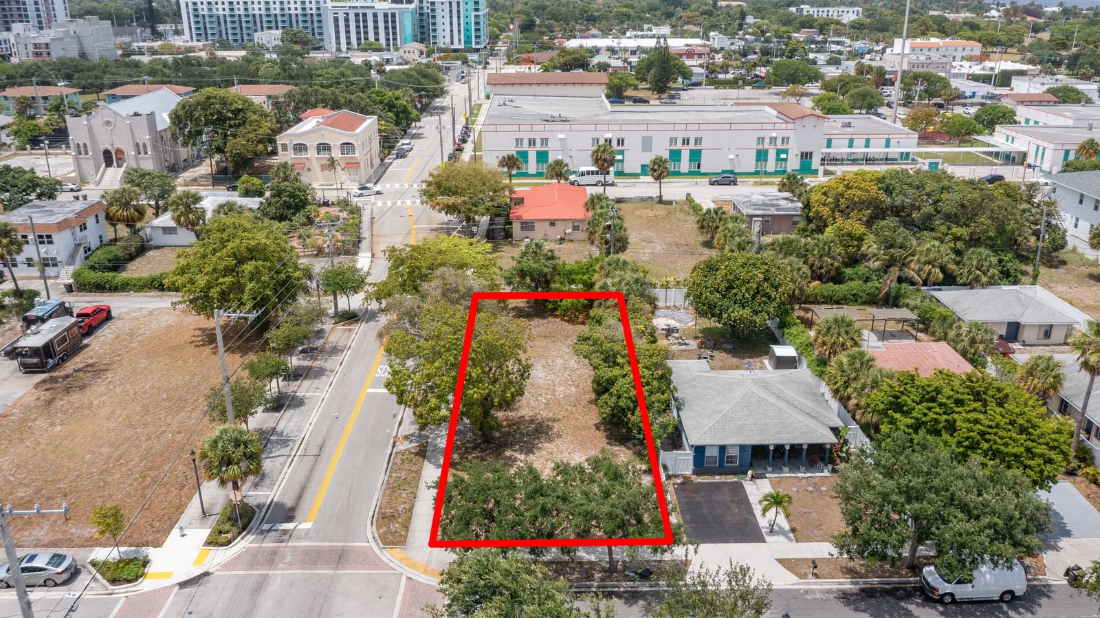 447 20th Street, West Palm Beach, FL 33407 photo 2