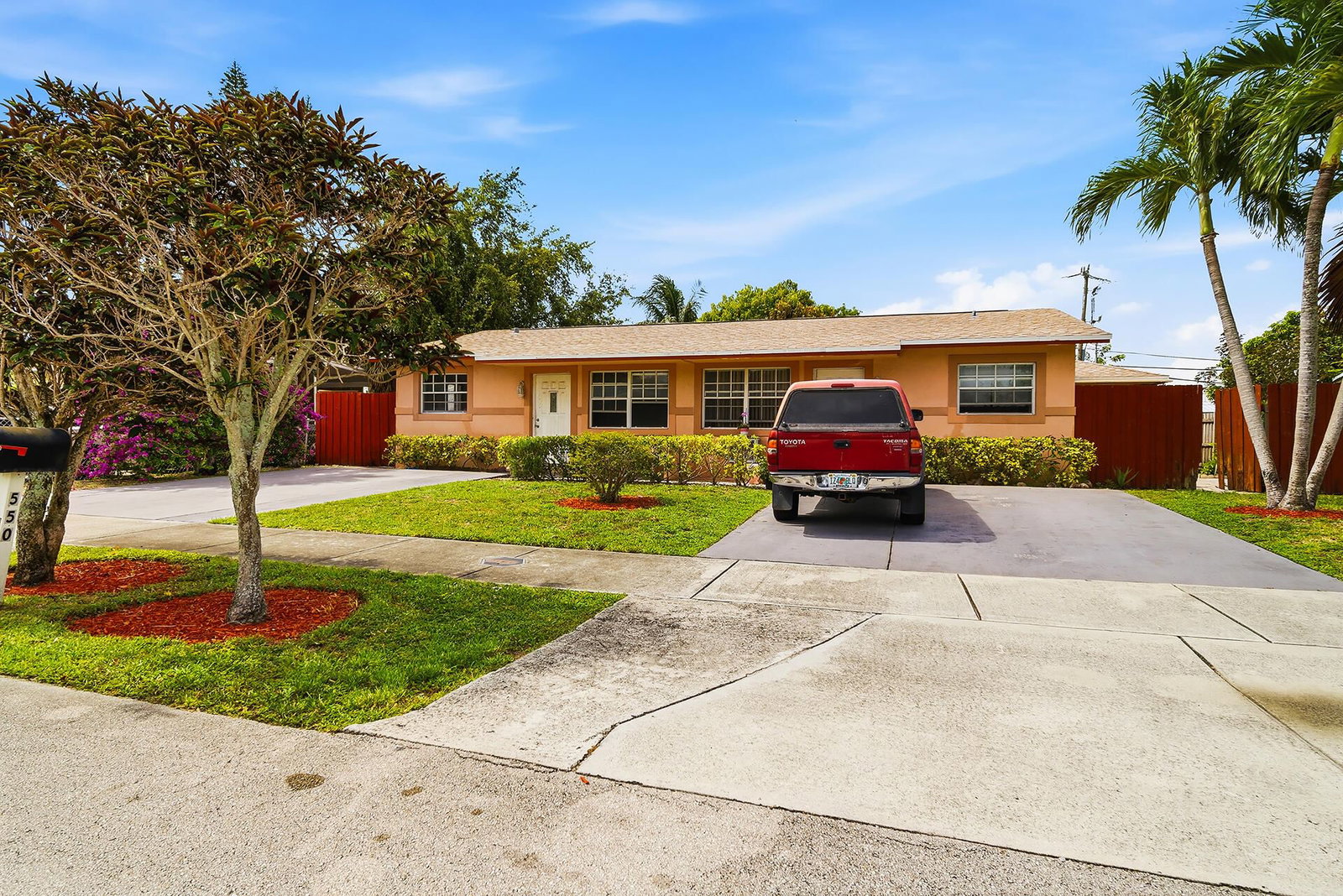 550 NE 37th Street #1-2, Pompano Beach, FL 33064 photo 3