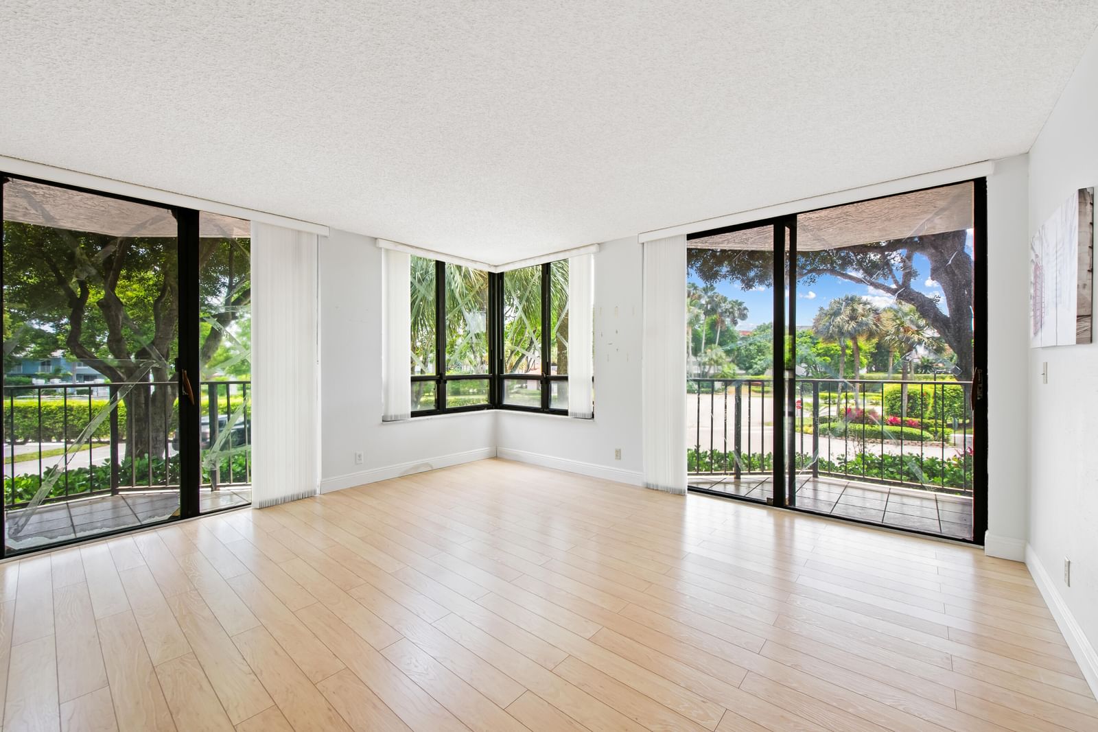799 Jeffery Street #201, Boca Raton, FL 33487 photo 2