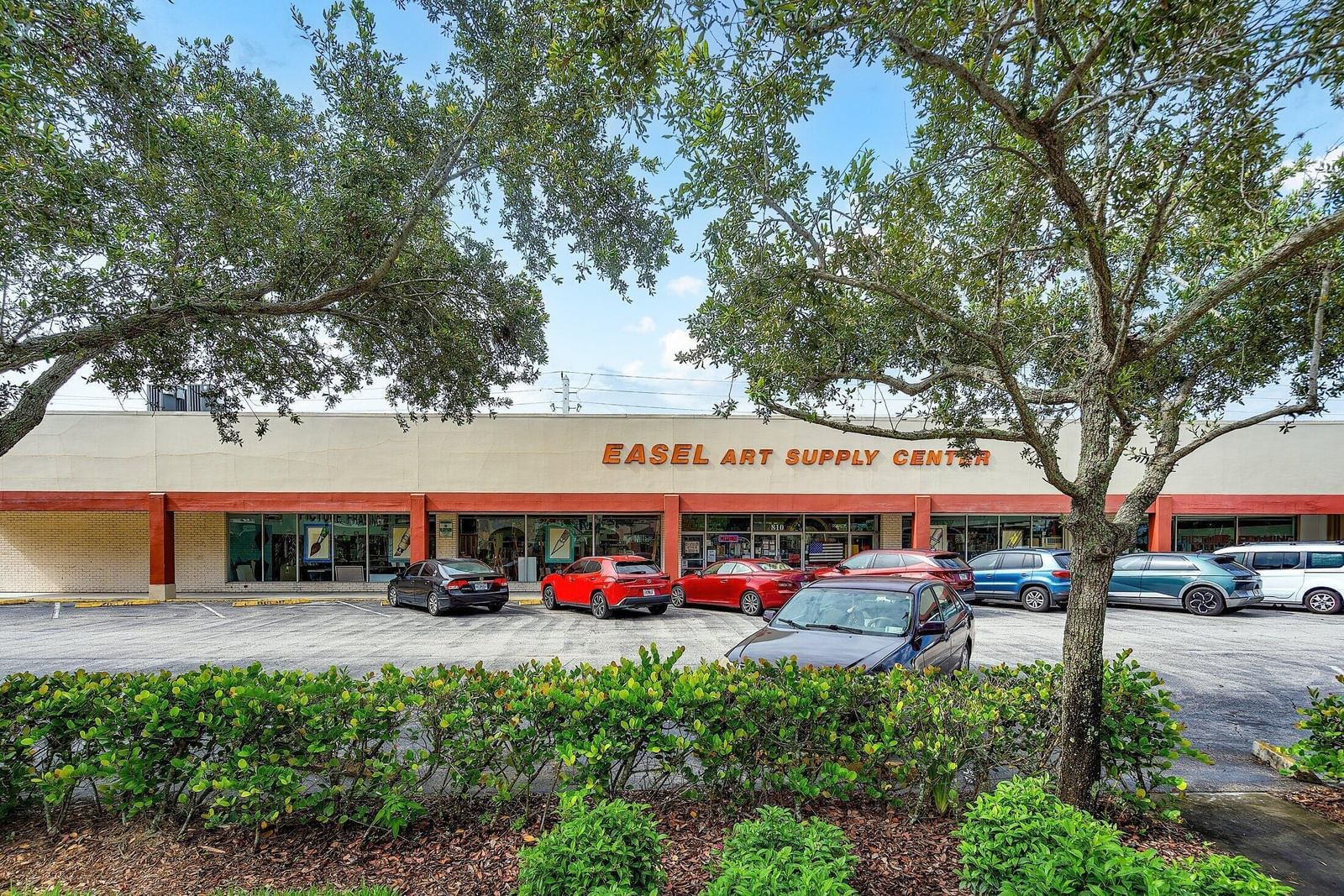 810 Park Avenue, Lake Park, FL 33403 photo 2