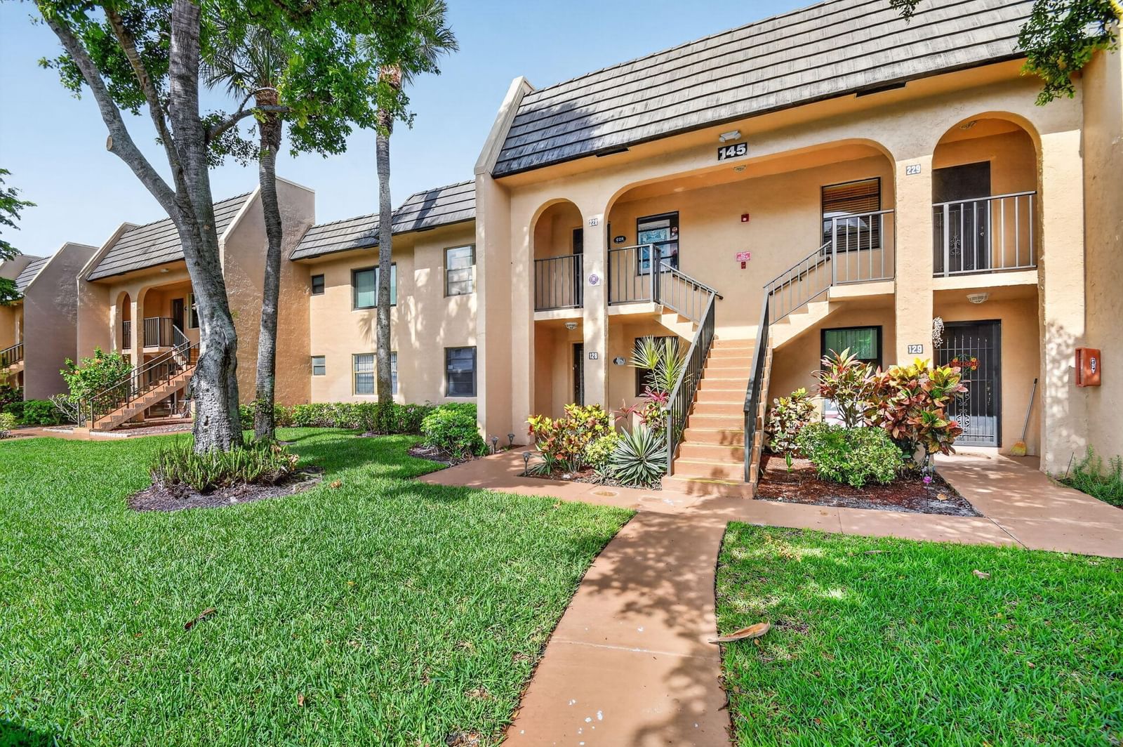 145 Lake Nancy Lane #128, West Palm Beach, FL 33411 photo 3