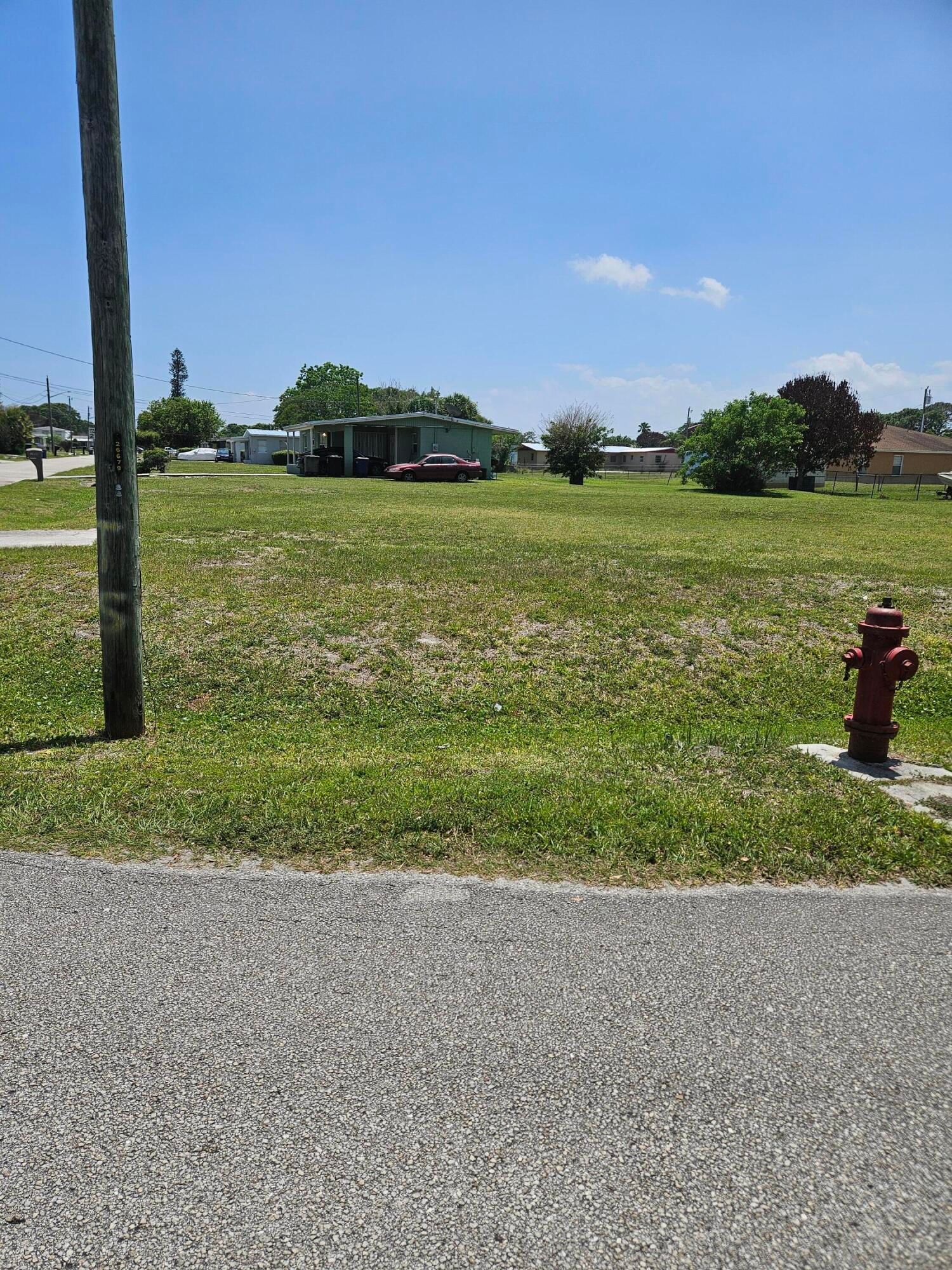 1909 N 16th Street, Fort Pierce, FL 34950 photo 2