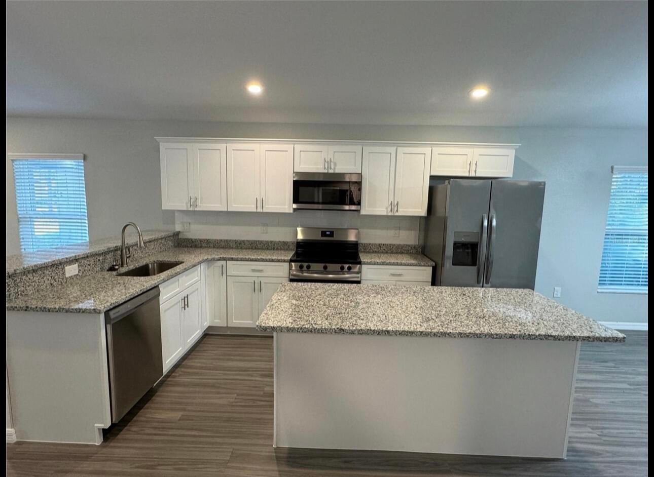 412 NE Avenue M NE, Winter Haven, FL 33881 photo 3