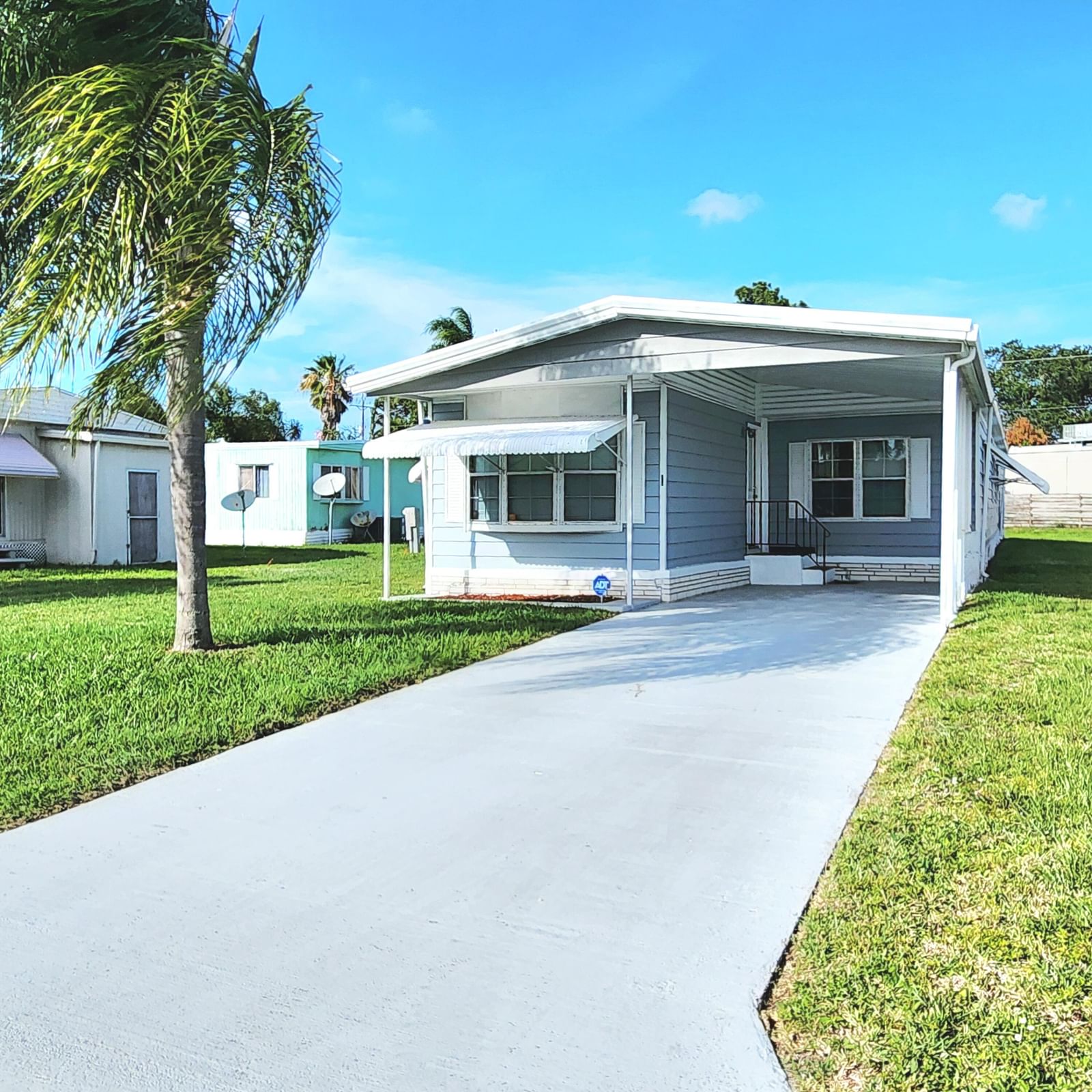 249 Camino Del Rio, Port St Lucie, FL 34952 photo 2