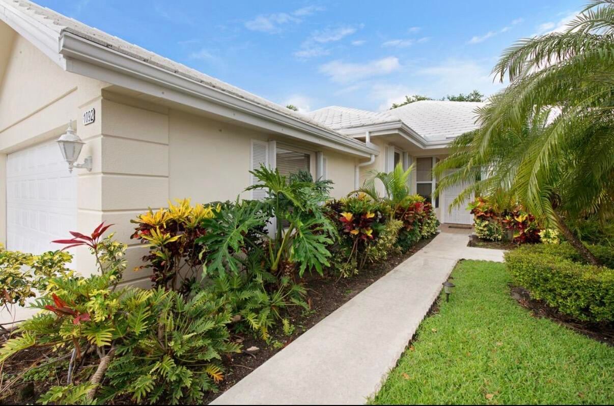 1092 Bedford Avenue, Palm Beach Gardens, FL 33403 photo 4