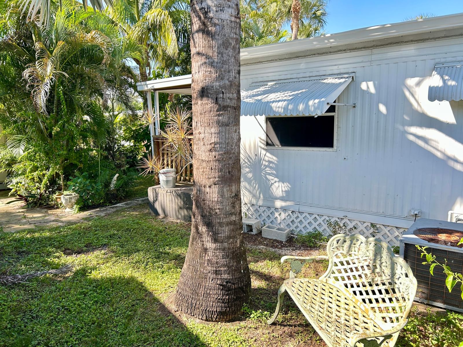 425 Bougainvilla Drive, Deerfield Beach, FL 33442 photo 5