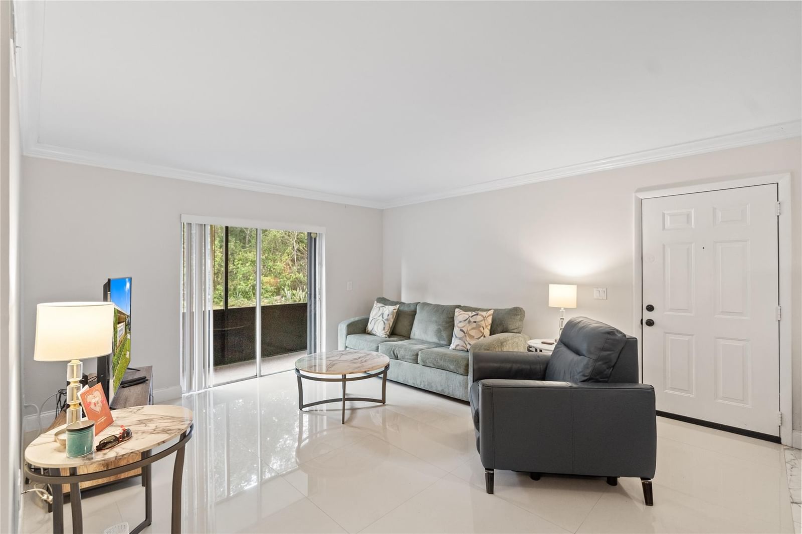 567 Trace Circle #104, Deerfield Beach, FL 33441 photo 2