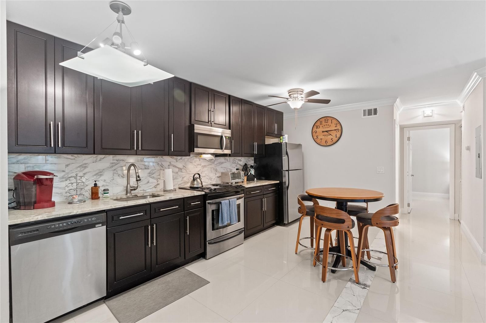 567 Trace Circle #104, Deerfield Beach, FL 33441 photo 3