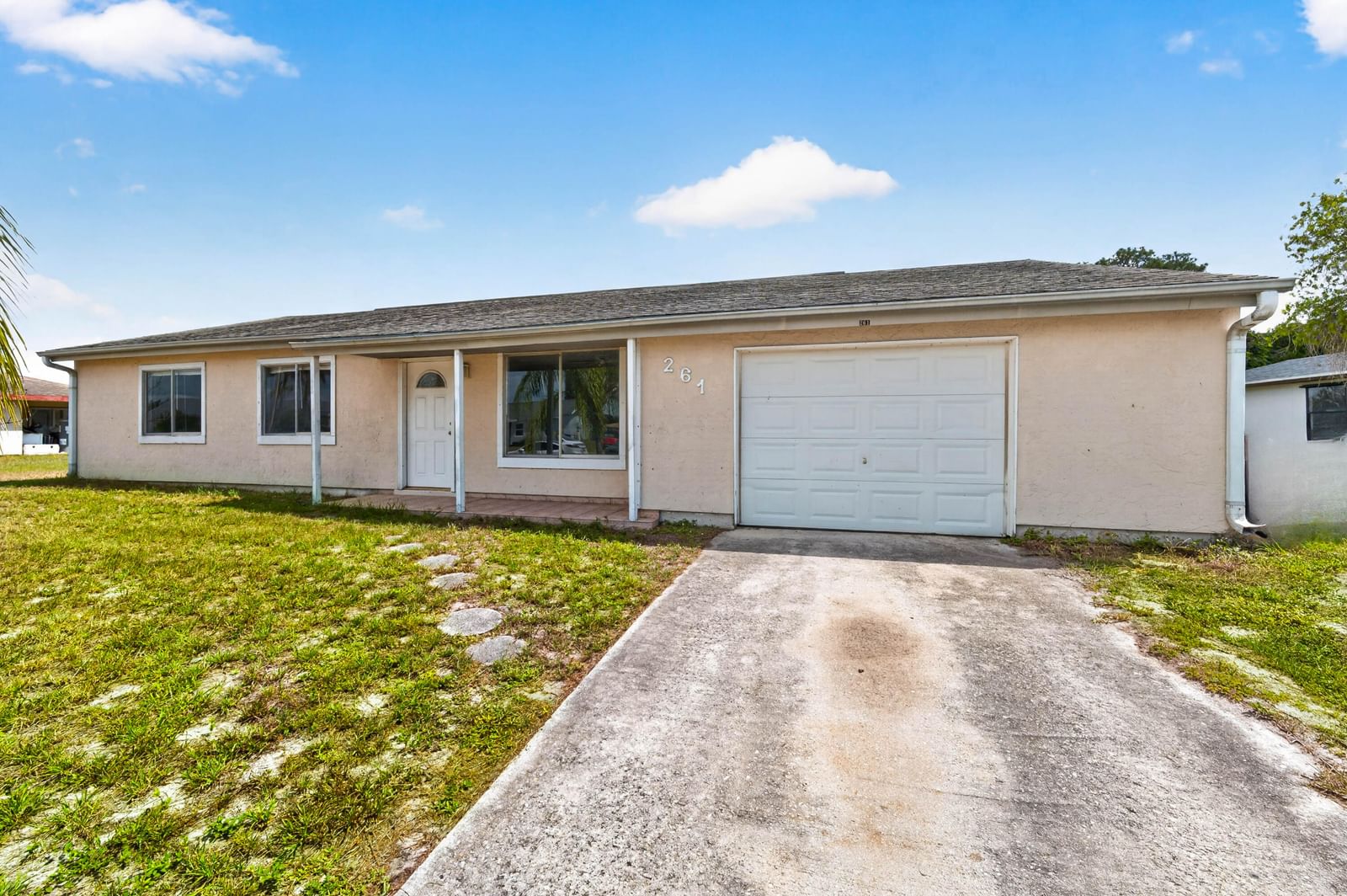 261 SW Cherryhill Road, Port St Lucie, FL 34953 photo 2