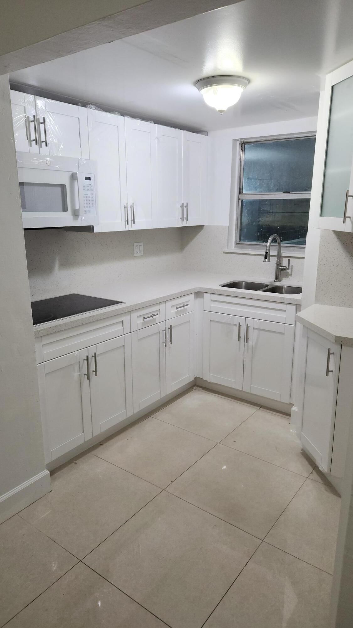 210 Fontainebleau Boulevard #311, Miami, FL 33172 photo 3