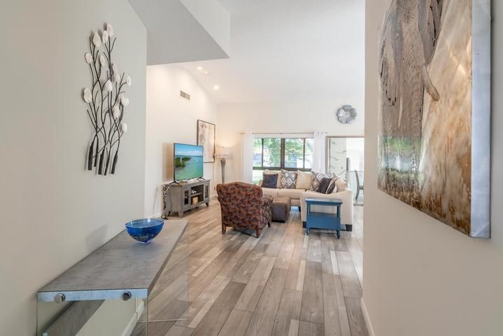 10624 Tropic Palm Avenue #202, Boynton Beach, FL 33437 photo 5