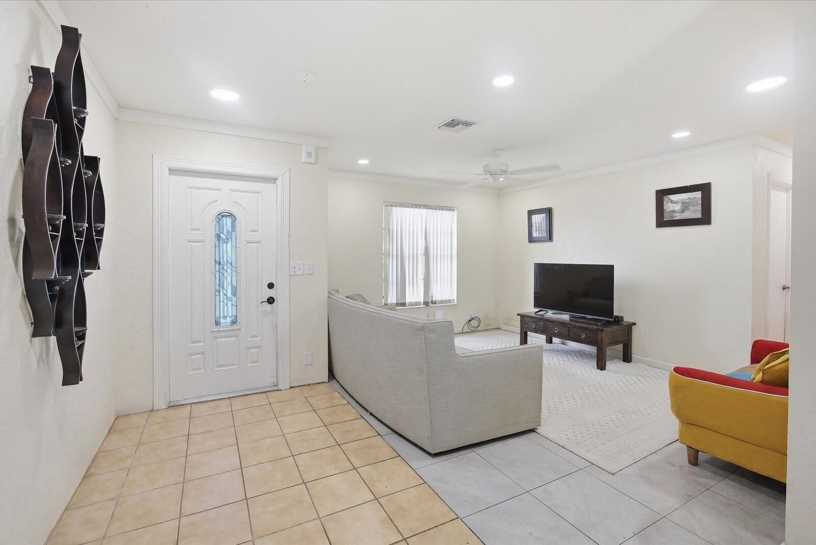 325 NW Dearman Street, Port St Lucie, FL 34983 photo 5