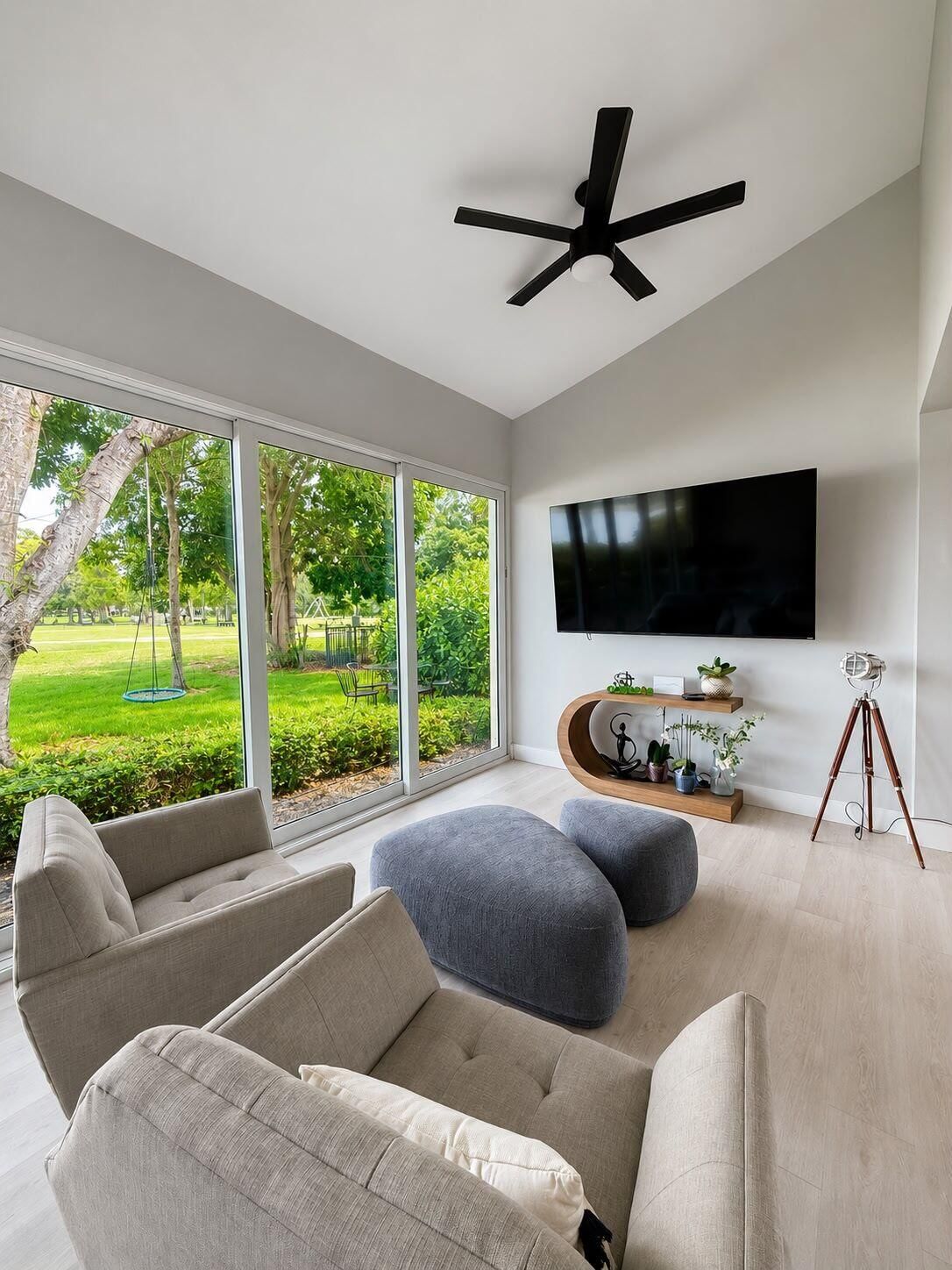 4103 Carriage Drive #H4, Pompano Beach, FL 33069 photo 3