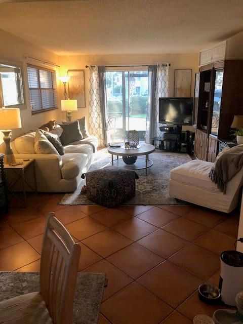 5509 Fountain Lake Circle #C110, Bradenton, FL 34207 photo 5