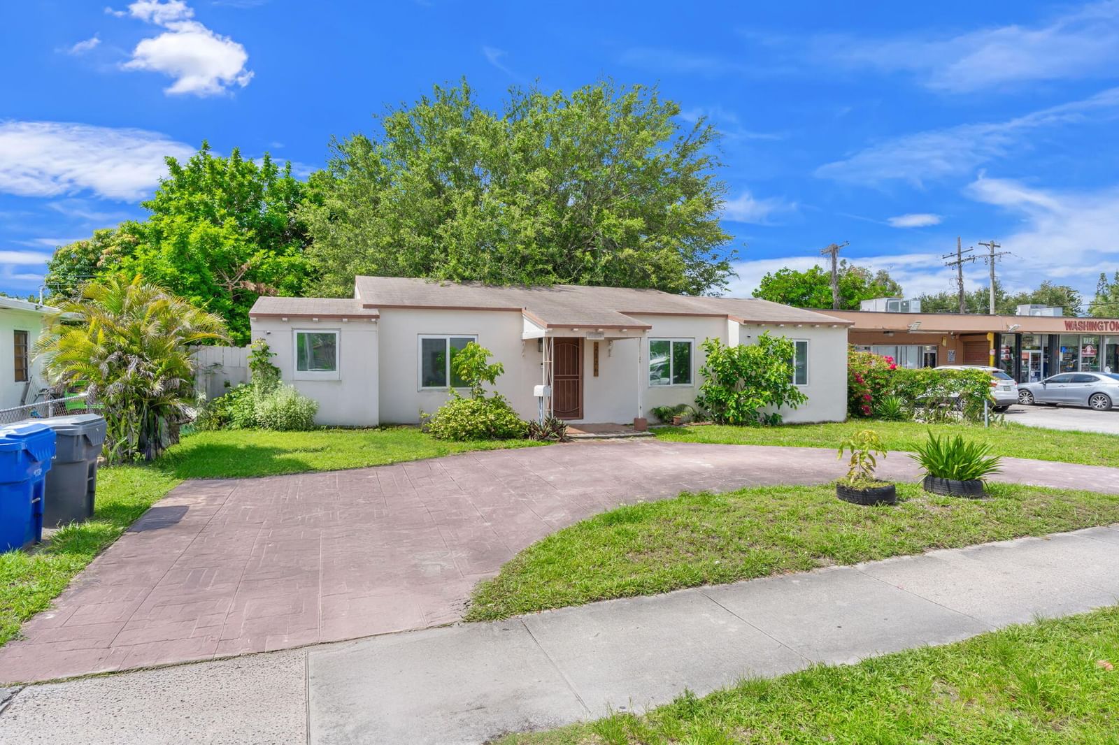 2126 Washington Street, Hollywood, FL 33020 photo 2