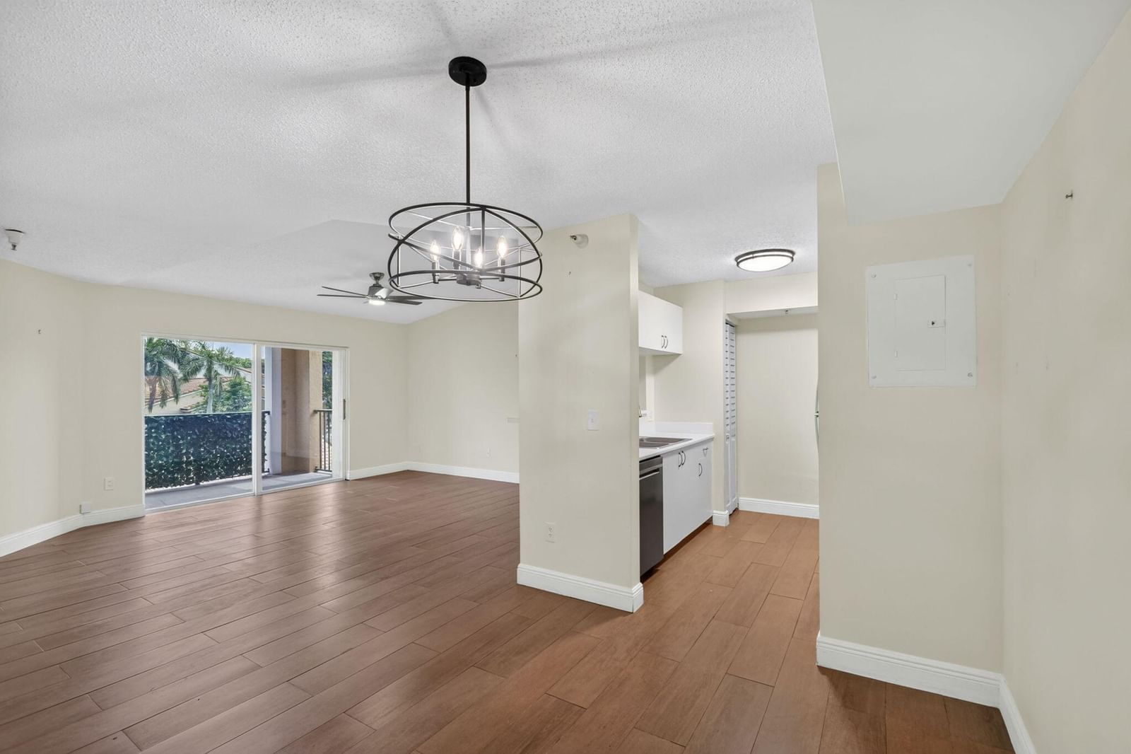 123 Yacht Club Way #307, Hypoluxo, FL 33462 photo 2