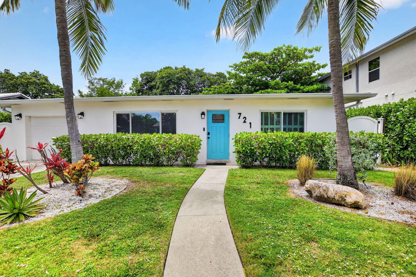 721 NE 8th Avenue, Boynton Beach, FL 33435 photo 2