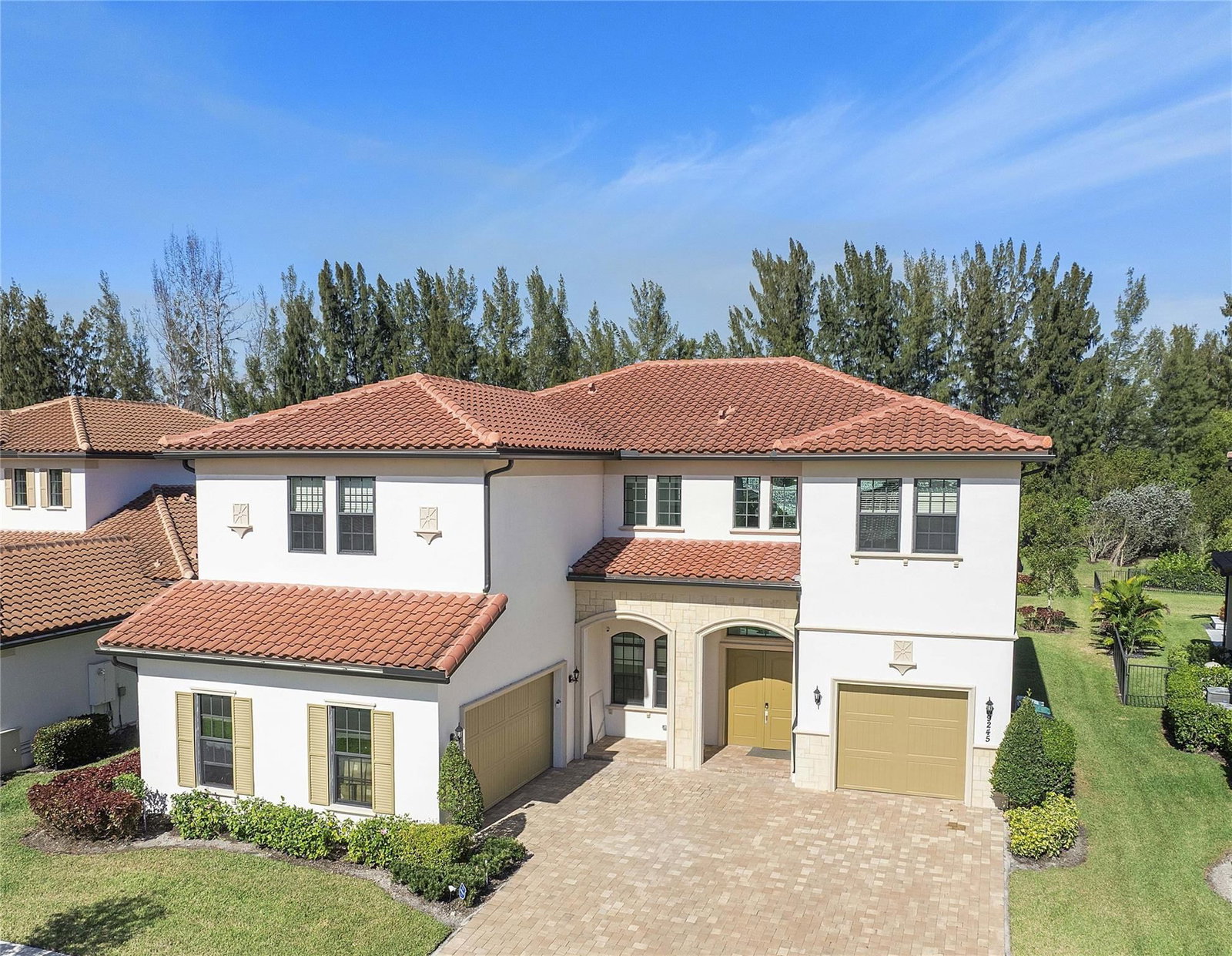 9245 W Parkland Bay Trail, Parkland, FL 33076 photo 2
