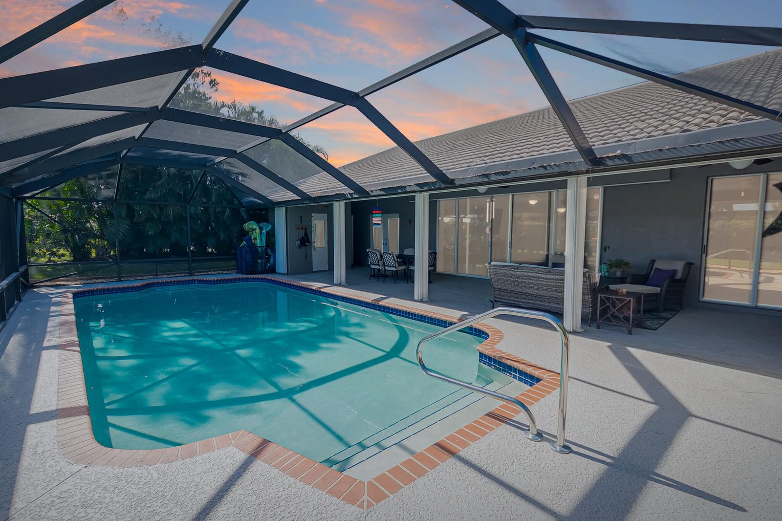 1375 SW Bent Pine Cove, Port St Lucie, FL 34986 photo 2