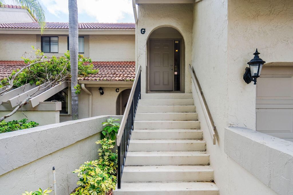 5710 Coach House Circle #G, Boca Raton, FL 33486 photo 3