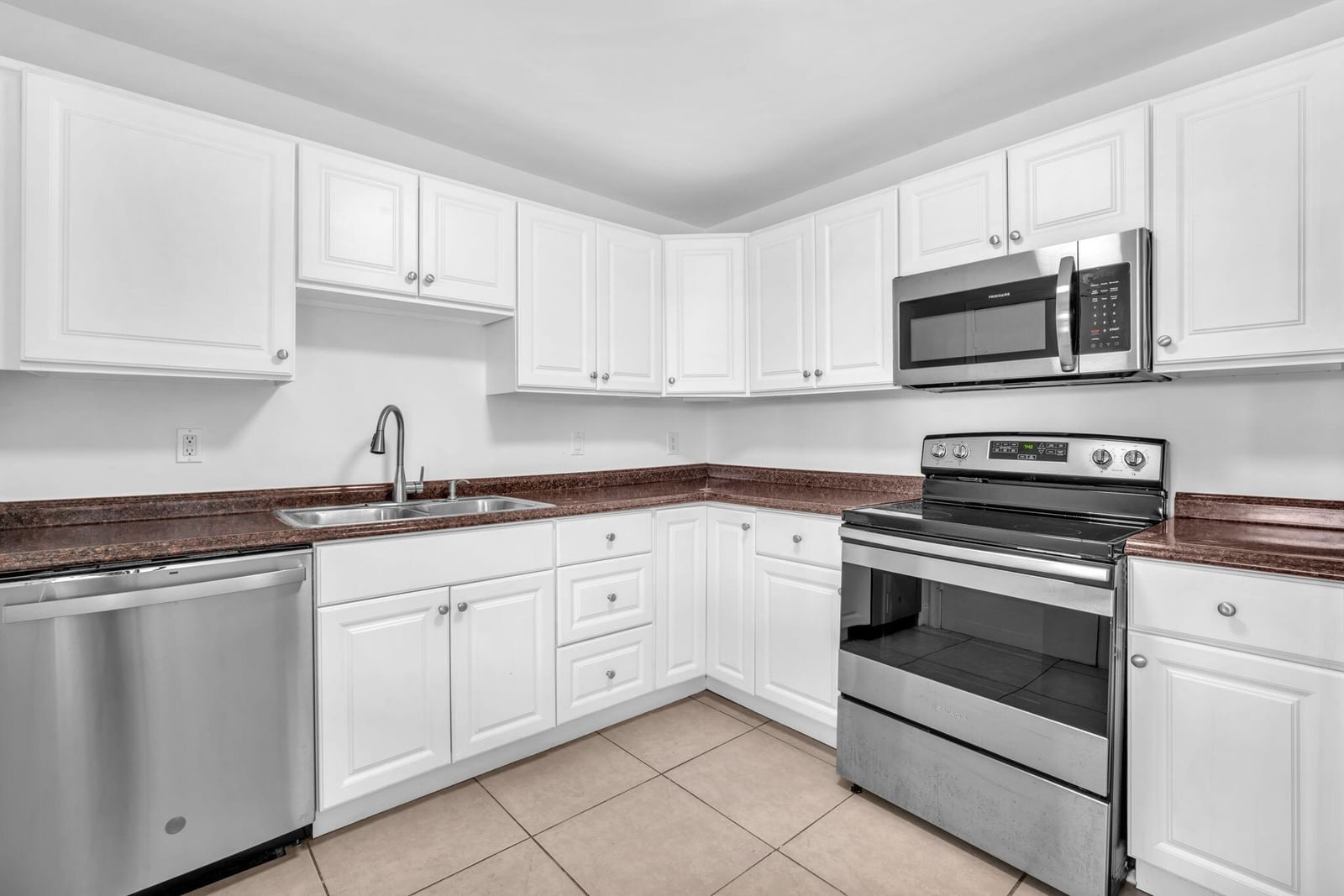 8900 W Sample Road #204, Coral Springs, FL 33065 photo 5