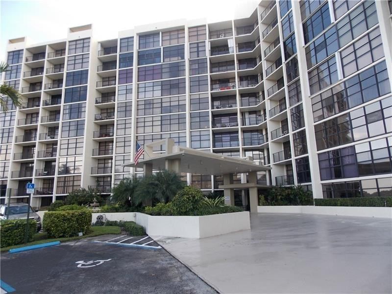 600 Parkview Drive #531, Hallandale Beach, FL 33009 photo 3