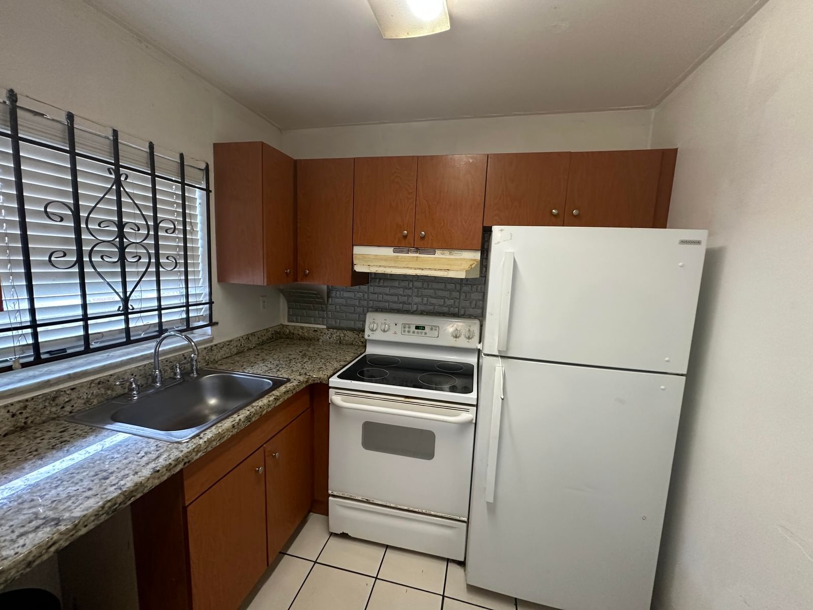 4191 NW 26th Street #371, Lauderhill, FL 33313 photo 3