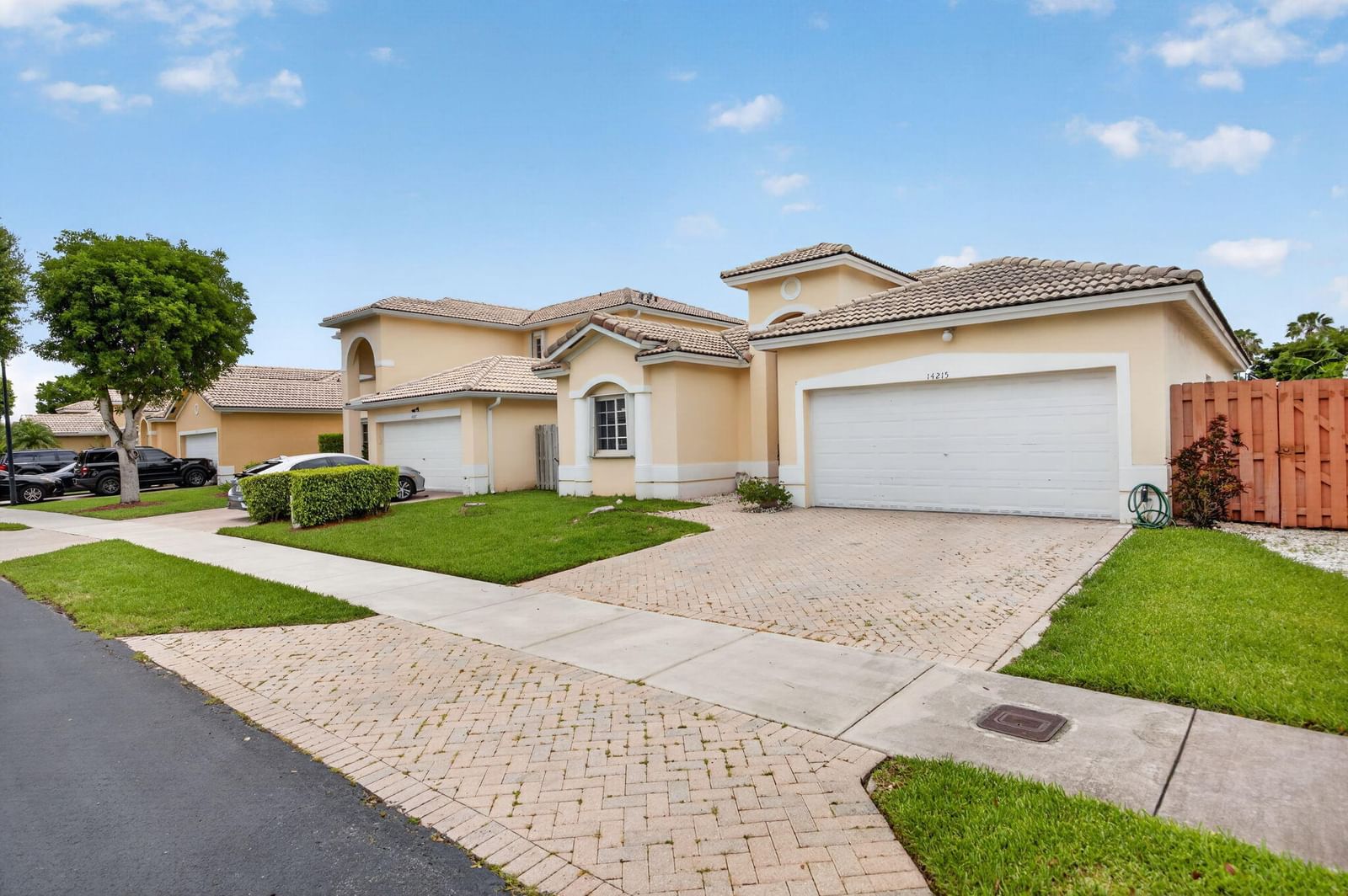14215 SW 156th Avenue N, Miami, FL 33196 photo 4