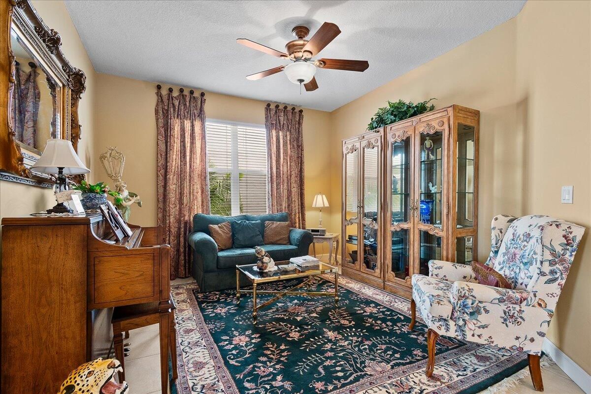 135 Hamilton Terrace, West Palm Beach, FL 33414 photo 5