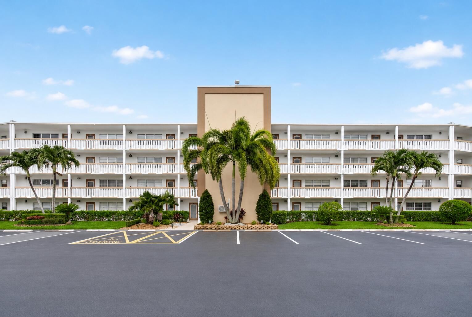 3008 Cornwall A, Boca Raton, FL 33434 photo 2
