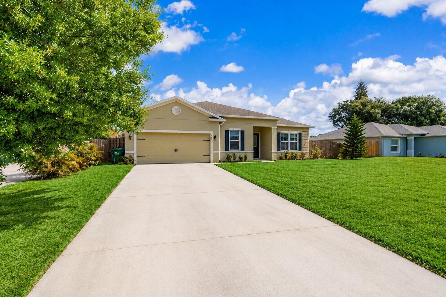 956 Claire Avenue, Sebastian, FL 32958 photo 3