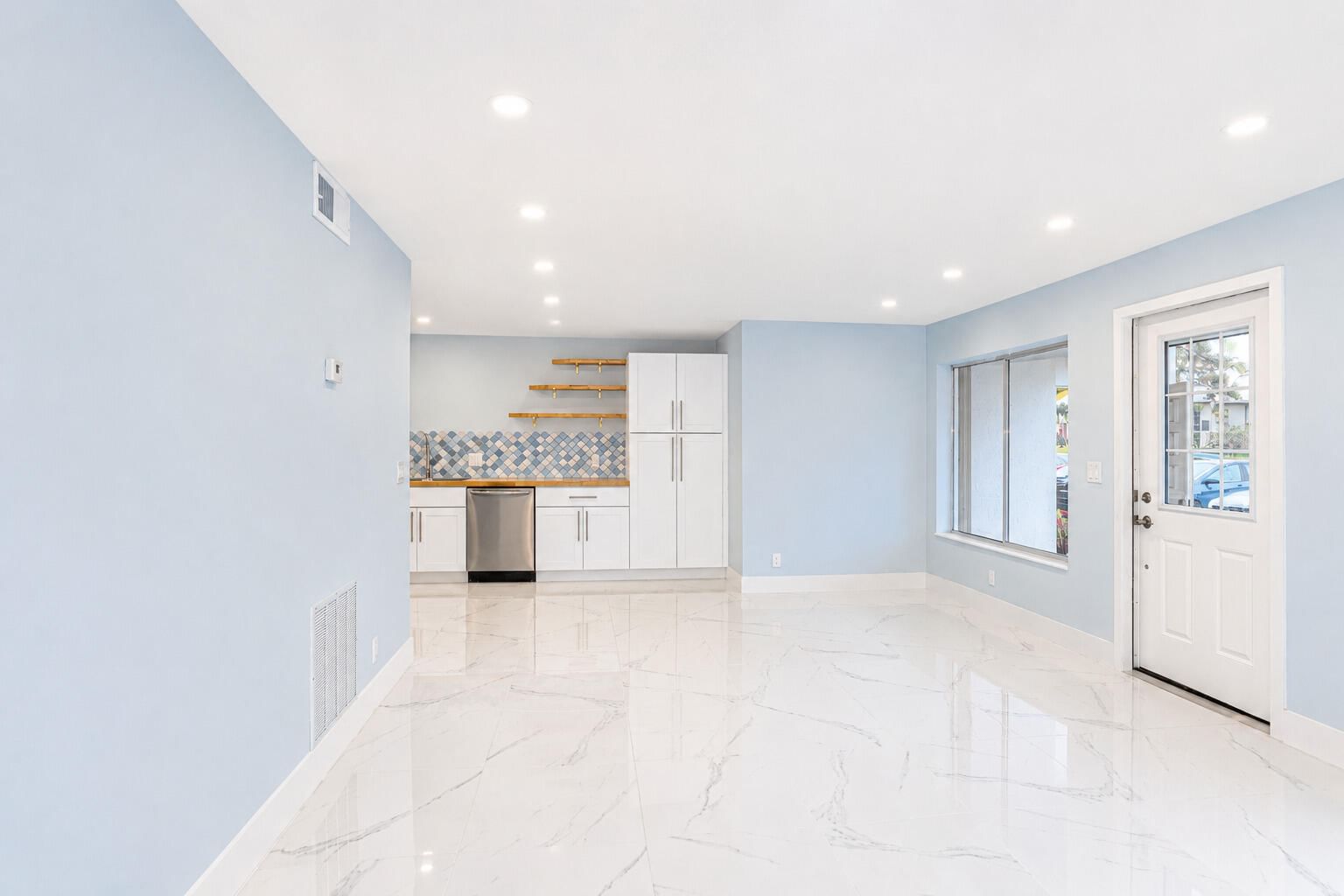 303 Knotty Pine Circle #A-1, Greenacres, FL 33463 photo 3
