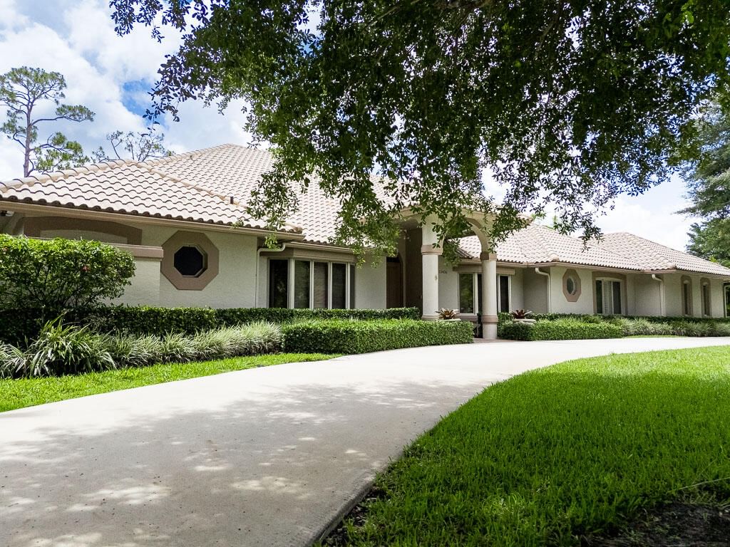 13406 Doubletree Circle, Wellington, FL 33414 photo 2