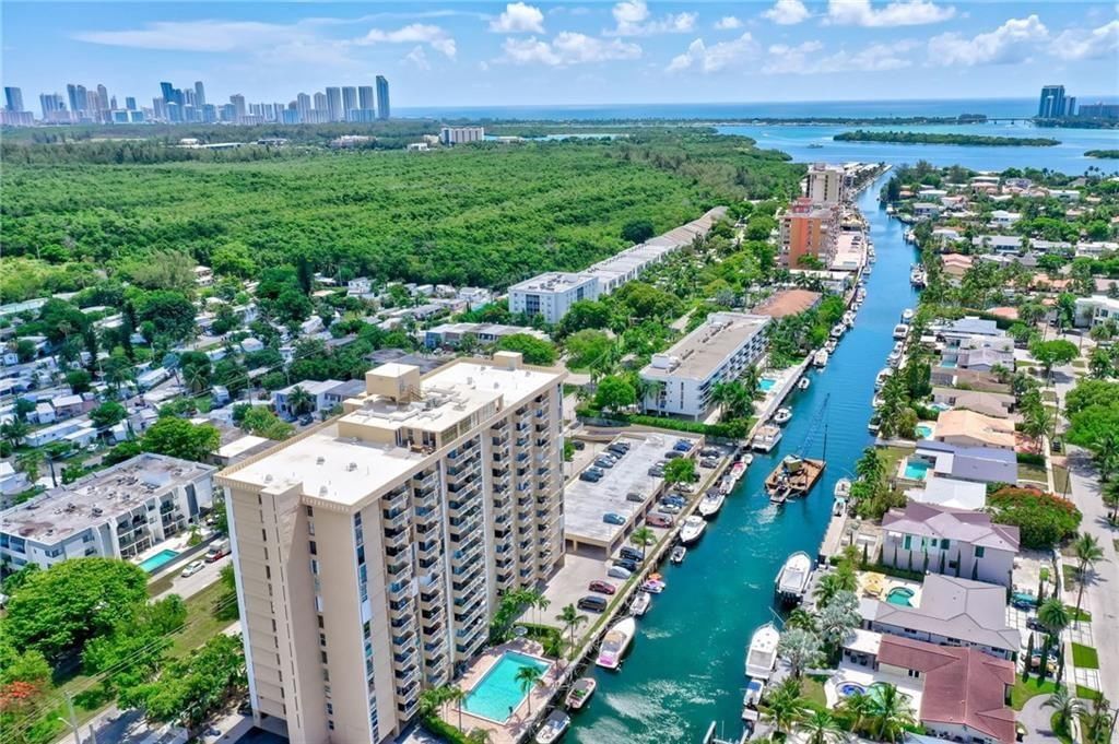 2350 NE 135th Street #1212, North Miami, FL 33181 photo 2