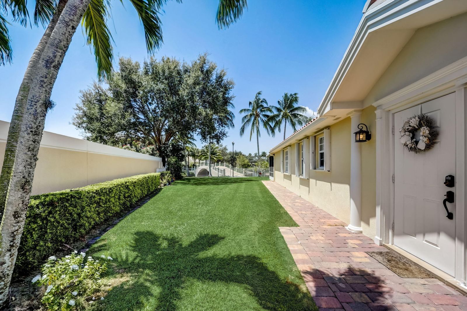 8178 Montserrat Place, Wellington, FL 33414 photo 4