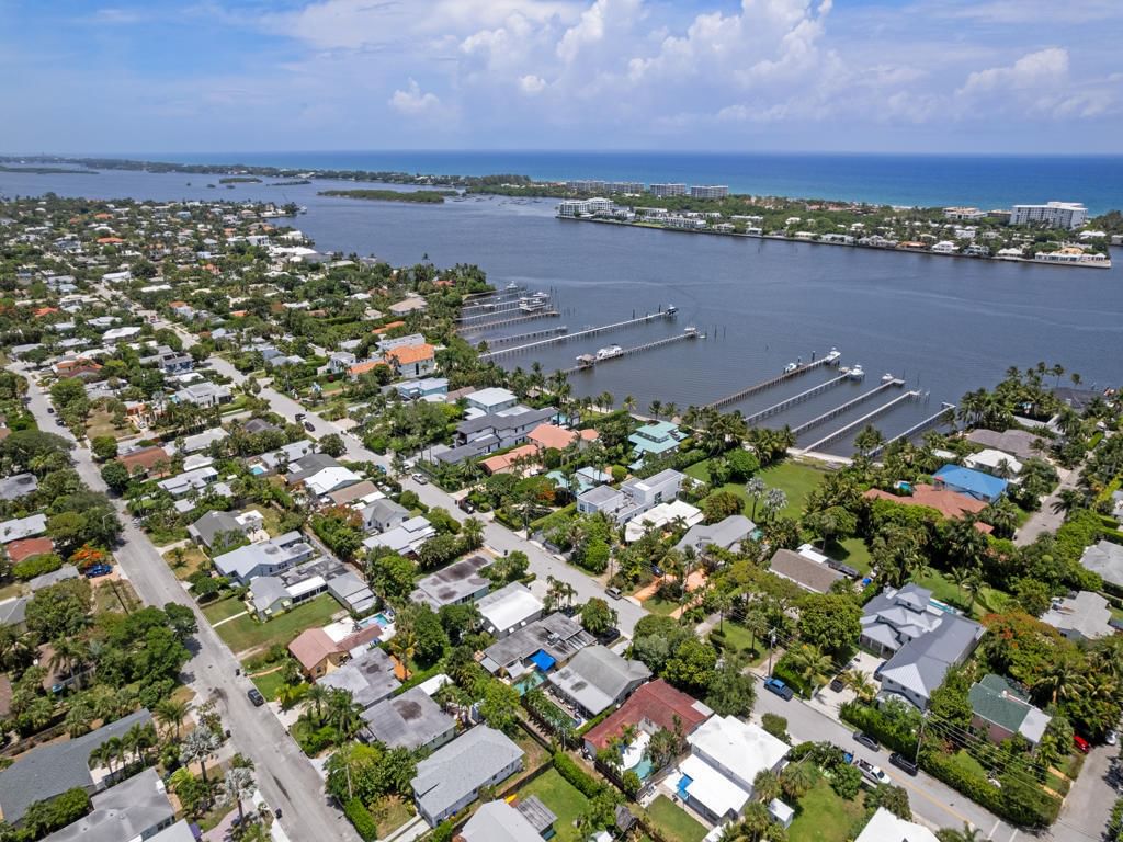 1615 N Lakeside Drive, Lake Worth Beach, FL 33460 photo 3